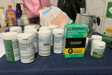 Imagem ilustrativa da imagem PF apreende medicamentos ilegais para emagrecimento em Vitória