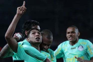 Imagem ilustrativa da imagem Palmeiras goleia Deportivo Pereira e se aproxima da semifinal da Libertadores