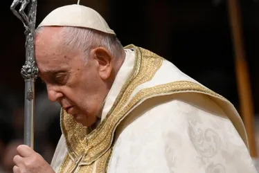 Imagem ilustrativa da imagem Papa Francisco se recupera bem após cirurgia, diz Vaticano