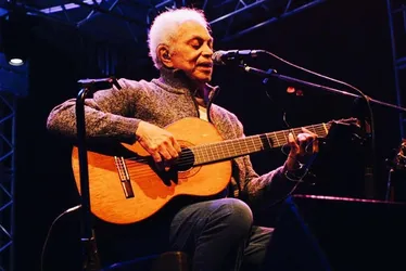 Imagem ilustrativa da imagem Paulinho da Viola cancela show em cima da hora, após passar mal