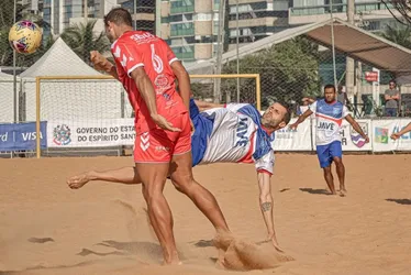 Imagem ilustrativa da imagem Praia da Costa recebe decisões do Estadual de futebol de areia neste sábado