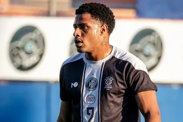 Imagem ilustrativa da imagem Primo de Gabriel Jesus é artilheiro na várzea e tem mágoa com o parente