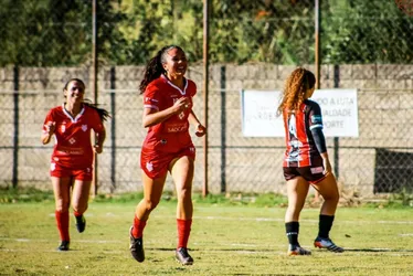 Imagem ilustrativa da imagem Prosperidade e Vila Nova entram em campo pela final do Capixabão neste sábado
