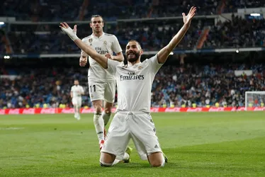 Imagem ilustrativa da imagem Real Madrid anuncia a saída de Benzema após 14 temporadas