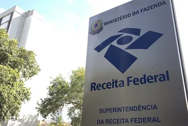 Imagem ilustrativa da imagem Receita apura fraude bilionária nos combustíveis