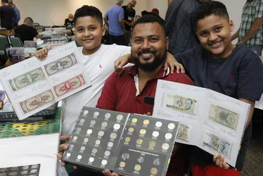 Imagem ilustrativa da imagem Relíquias de guerra e moedas raras em encontro de colecionadores em Vitória