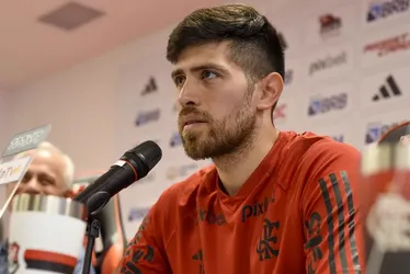 Imagem ilustrativa da imagem Rossi é apresentado e fala em fazer história no Flamengo