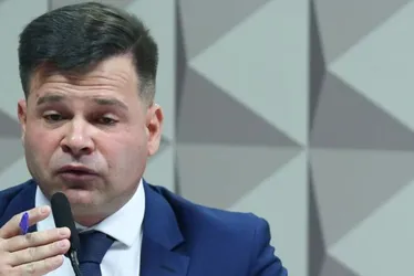 Imagem ilustrativa da imagem Silvinei se disse alvo da "maior injustiça" e negou interferência nas eleições