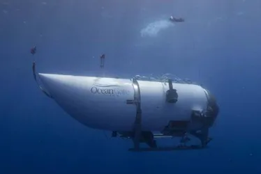 Imagem ilustrativa da imagem Submarino de turismo para ver destroços do Titanic desaparece no Atlântico