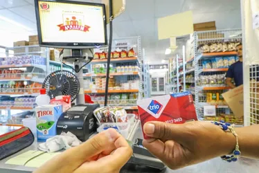 Imagem ilustrativa da imagem Supermercados pedem fim do tíquete em cartão