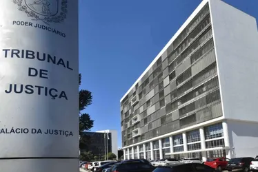Imagem ilustrativa da imagem Suspeito de matar esposa PM e forjar suicídio dela tem prisão mantida