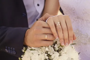 Imagem ilustrativa da imagem TJPE realiza casamento coletivo para 50 casais nesta quarta em Tamandaré