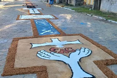 Imagem ilustrativa da imagem Tapetes enfeitam ruas do ES durante a festa de Corpus Christi