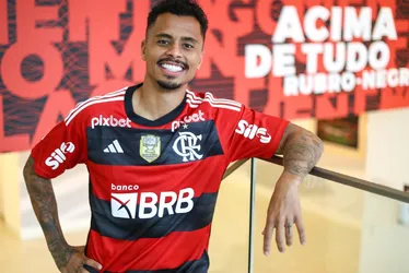 Imagem ilustrativa da imagem Torcida do Flamengo provoca Atlético-MG e homenageia Allan com outdoor em BH