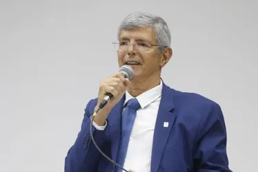 Imagem ilustrativa da imagem UFRJ vai buscar cotistas que abandonaram a faculdade, diz novo reitor