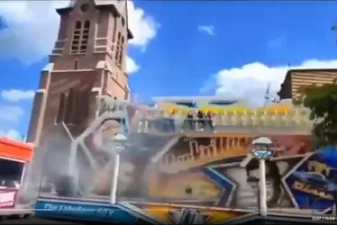 Imagem ilustrativa da imagem VÍDEO | Brinquedo falha e arremessa pessoas em parque de diversões