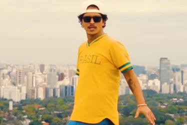 Imagem ilustrativa da imagem VÍDEO | Bruno Mars publica agradecimento ao Brasil em ritmo de funk