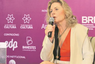 Imagem ilustrativa da imagem Vera Fischer: mulheres mais velhas não têm personagens importantes na televisão