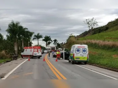 Arquibancada montada na avenida Beira-Mar, em Vitória, para o desfile