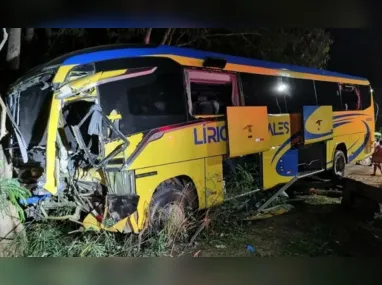 Chaylom Paulino Soares, de 29 anos, Edgar Lenke, de 38 anos, e Tatiana Plaster, de 28 anos, são procurados pela tentativa de assassinato