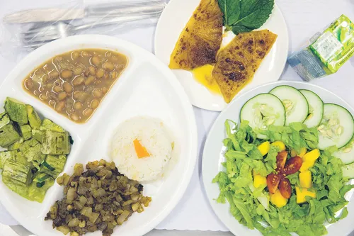 
          Imagem ilustrativa da imagem 82% dos consumidores dizem jogar comida fora, indica enquete
          