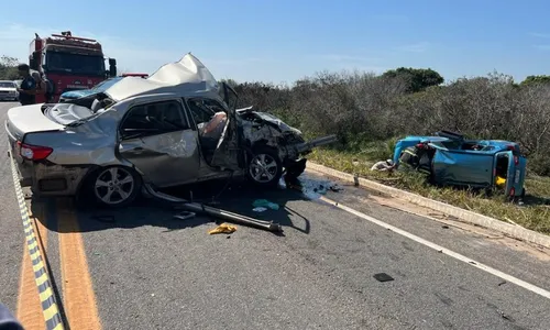 
          Imagem ilustrativa da imagem Acidente mata fisioterapeuta, filha e namorado no Sul
          