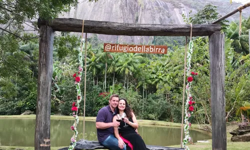 
          Imagem ilustrativa da imagem Aconchego das montanhas para o Dia dos Namorados
          