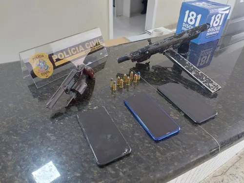 
          Imagem ilustrativa da imagem Adolescente procurado pela polícia no ES é morto por rivais antes de ser preso
          