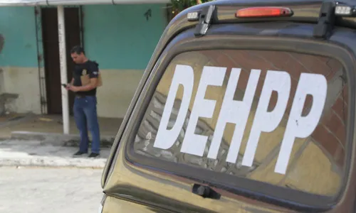 
          Imagem ilustrativa da imagem Advogada é encontrada morta com sinais de violência sexual dentro de casa no ES
          