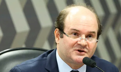 
          Imagem ilustrativa da imagem Advogado pede ao TSE rejeição de ação e diz que bolsonarismo não é alvo
          