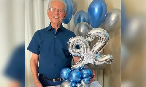 
          Imagem ilustrativa da imagem Advogado recebe registro da OAB aos 92 anos e diz que "nunca é tarde"
          