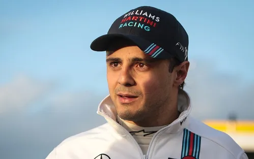 
          Imagem ilustrativa da imagem Advogados de Felipe Massa acionam FIA e F1 por perda de título mundial
          