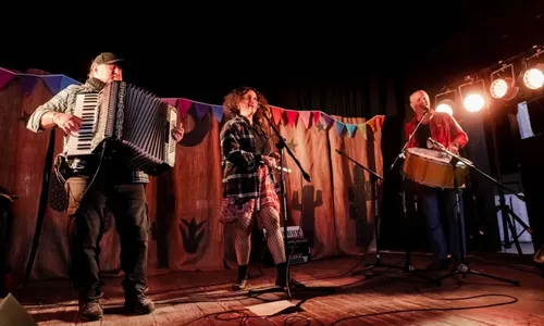 
          Imagem ilustrativa da imagem Agenda cultural deste domingo tem até forró com argentinos em Vitória. Confira
          