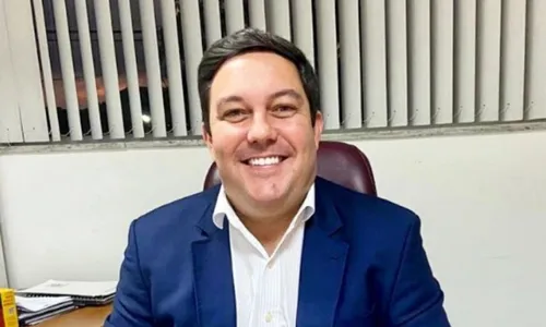 
          Imagem ilustrativa da imagem Agora quem dá bola é o PSB?
          