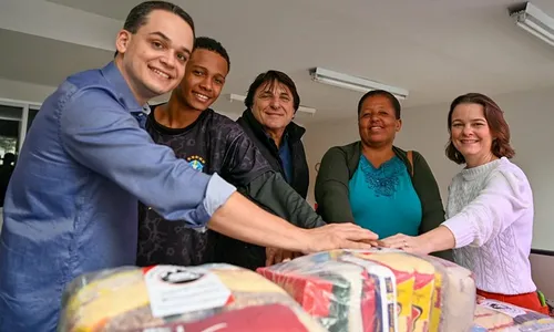 
          Imagem ilustrativa da imagem Ajuda com entrega de cestas básicas em Vitória
          