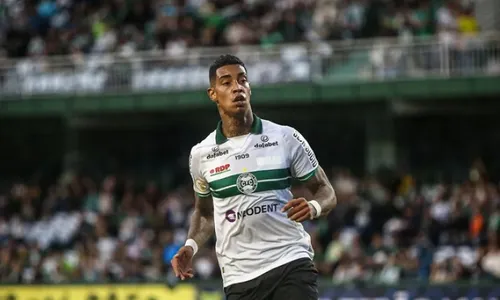 
          Imagem ilustrativa da imagem Alef Manga confessa ter recebido R$ 45 mil em esquema de apostas
          