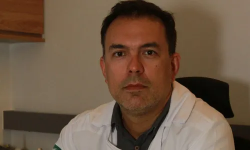 
          Imagem ilustrativa da imagem Alimentos que podem causar câncer no intestino
          