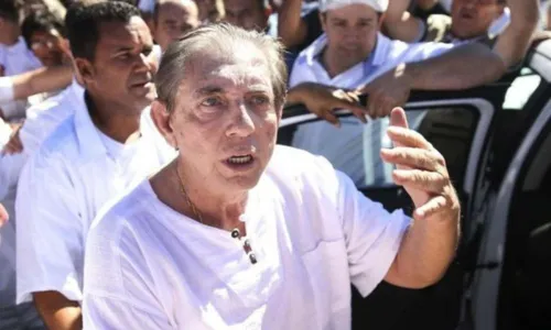 
          Imagem ilustrativa da imagem "Aliviada", diz vítima de João de Deus sobre nova condenação
          