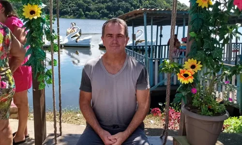 
          Imagem ilustrativa da imagem Alunos disputam prêmio com horta sustentável
          