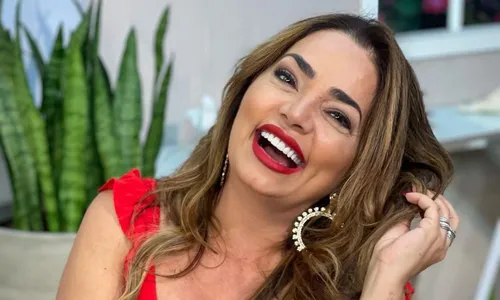 
          Imagem ilustrativa da imagem Apresentadora detalha experiência íntima com Gugu Liberato
          