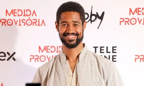 
          Imagem ilustrativa da imagem Ator de 'Harry Potter' é assaltado no Rio de Janeiro
          