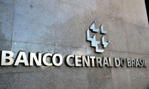 
          Imagem ilustrativa da imagem Banco Central acena com possibilidade de queda dos juros a partir de agosto
          