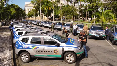 
          Imagem ilustrativa da imagem Batalhões da PM do Grande Recife recebem reforço de 100 novas viaturas
          