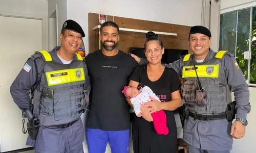 
          Imagem ilustrativa da imagem Bebê é salvo em Guarapari após engasgar com leite
          