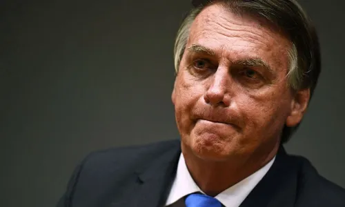 
          Imagem ilustrativa da imagem Bolsonaro prevê sair derrotado no TSE
          
