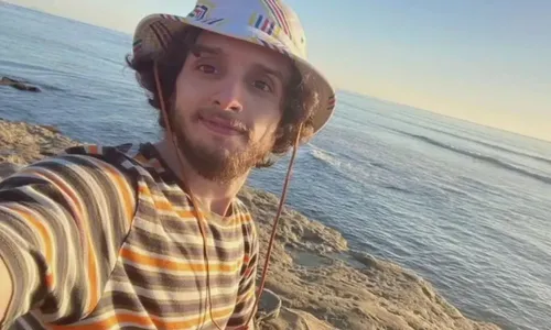 
          Imagem ilustrativa da imagem Brasileiro é assassinado nos EUA após elogiar cachorro e irritar dono
          