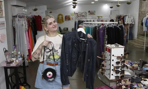 
          Imagem ilustrativa da imagem Brechós ganham espaço com peças mais chiques na Grande Vitória
          