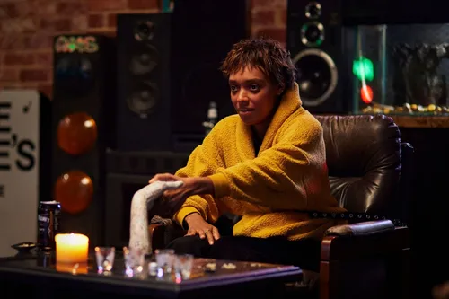 
          Imagem ilustrativa da imagem Bruna Marquezine em filme de super-herói
          