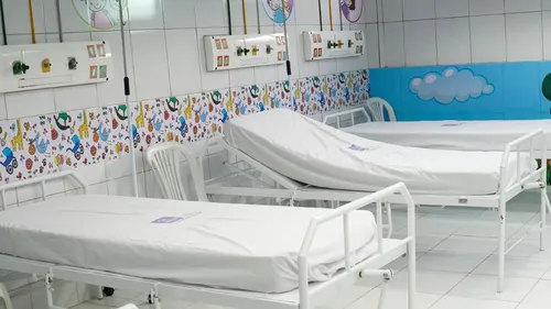 
          Imagem ilustrativa da imagem Camaragibe inaugura ala pediátrica do  Hospital Doutor Aristeu Chaves
          