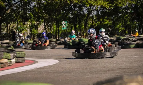 
          Imagem ilustrativa da imagem Campeonato de kart vai reunir mais de 100 pilotos em Vitória
          